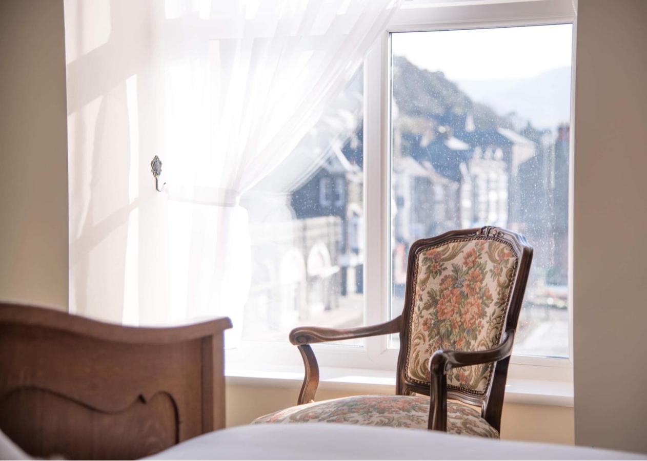 The Royal Bed & Breakfast Barmouth Eksteriør bilde
